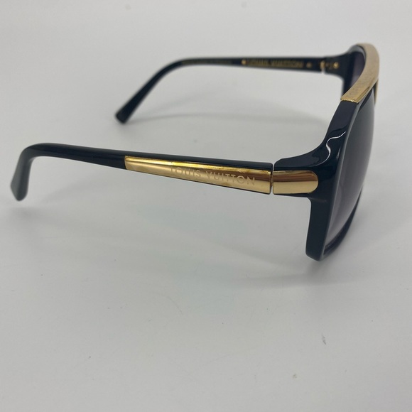 Louis Vuitton Evidence Sunglasses - Picture 3 of 12